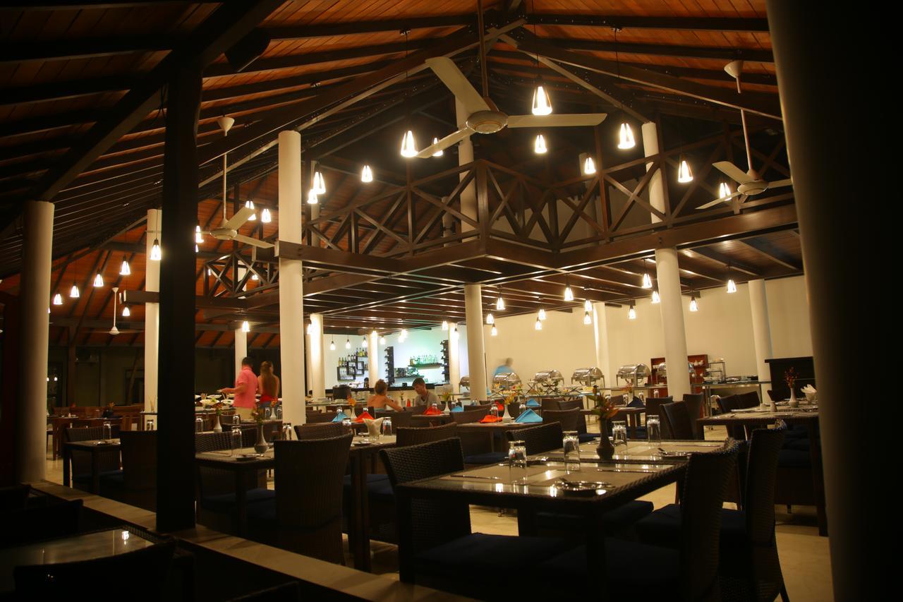 Ranna 212 Beach Resort Kahandamodara Eksteriør bilde