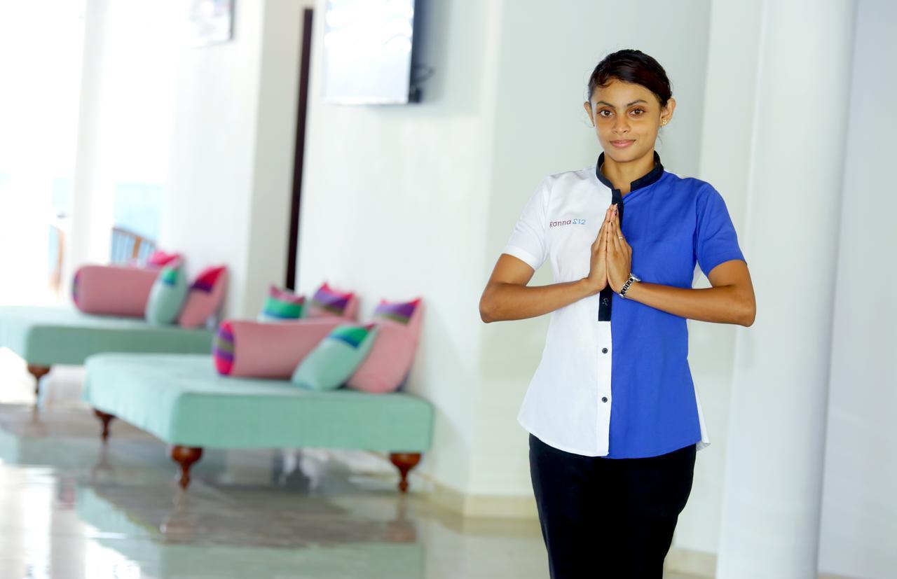 Ranna 212 Beach Resort Kahandamodara Eksteriør bilde