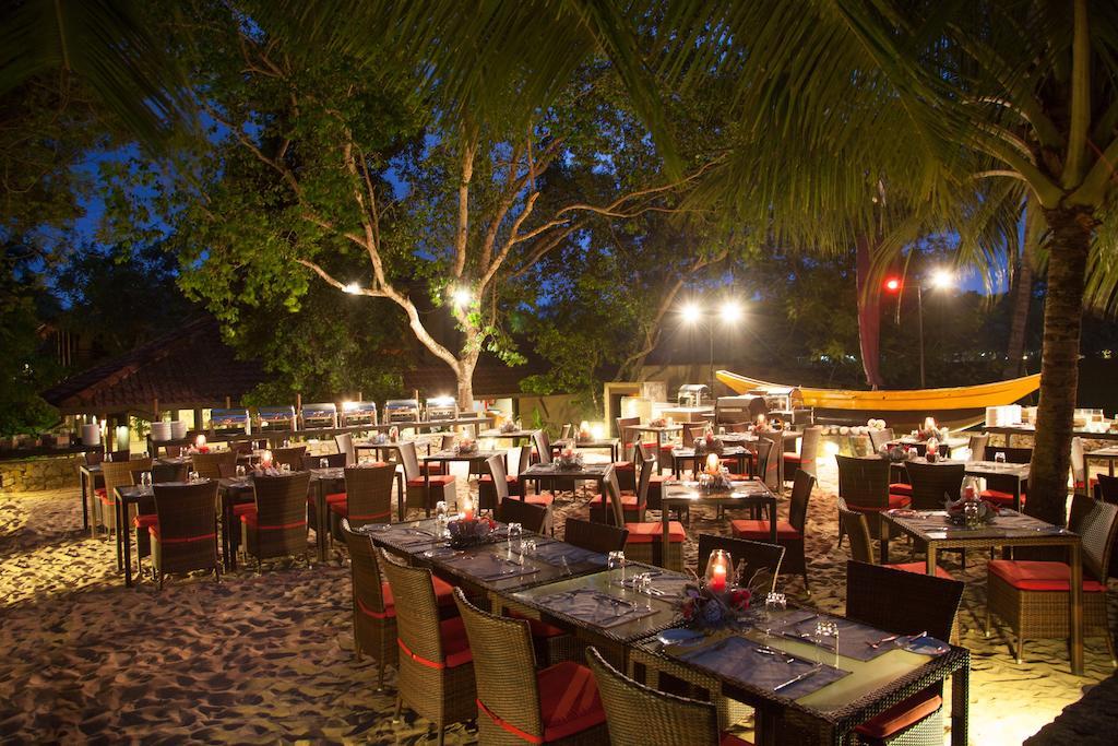 Ranna 212 Beach Resort Kahandamodara Eksteriør bilde